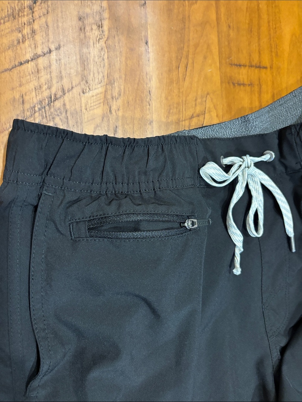 Vuori Men's Black Shorts with Drawstring Waist - Picture 9 of 9